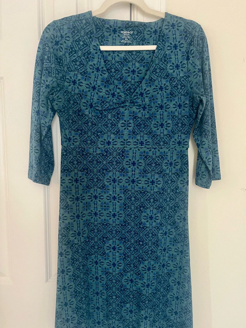 Toad&Co Teal and Navy Patterned V-Neck Dress